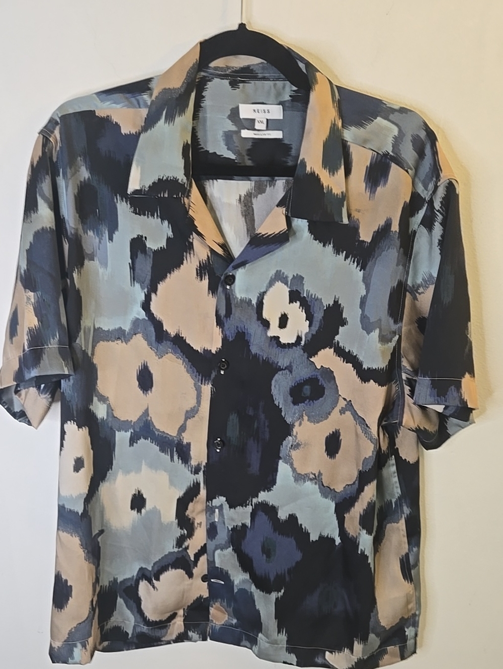 Reiss Short-Sleeve Abstract Print Shirt in Blue and Beige